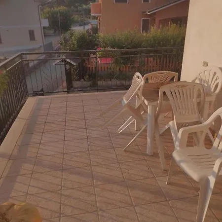 Apartment Comfort Con Ampio Balcone